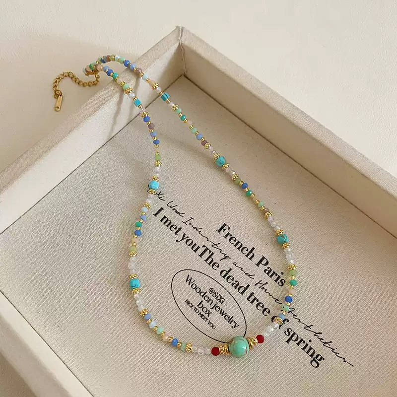 2025 New Arrival: Turquoise Crystal Bead Necklace for Women - Luxurious and Chic Lockbone Chain