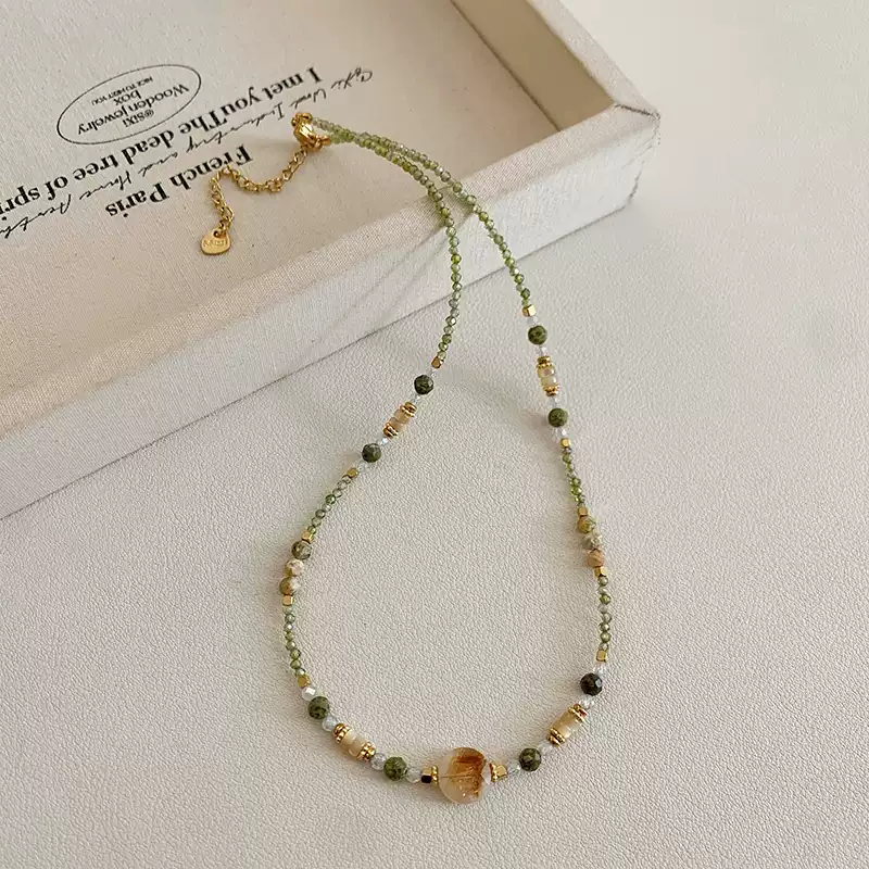 2025 New Arrival! Exquisite Green Crystal Bead Necklace for Women – Stylish Choker with Natural Stone Beads for Summer