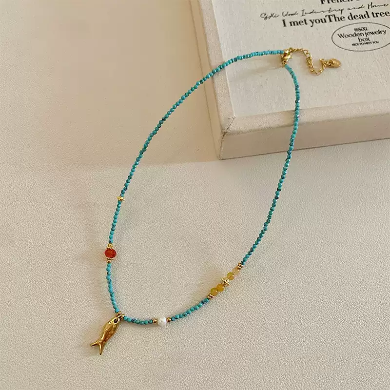 2025 New Arrival! Turquoise Beaded Fish Pendant Necklace for Women – Chic & Luxurious Collarbone Chain