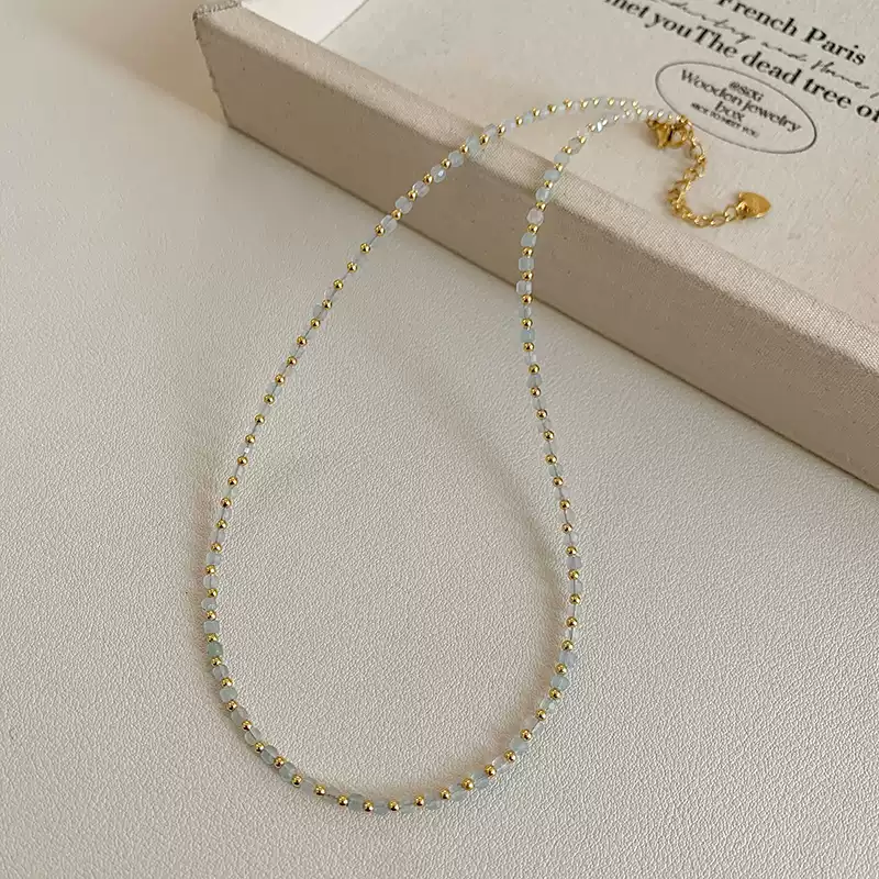 2025 New Arrival! Ultra-Fine Niche Design Natural Stone Beaded Necklace for Women - Luxe Choker with High-End Feel